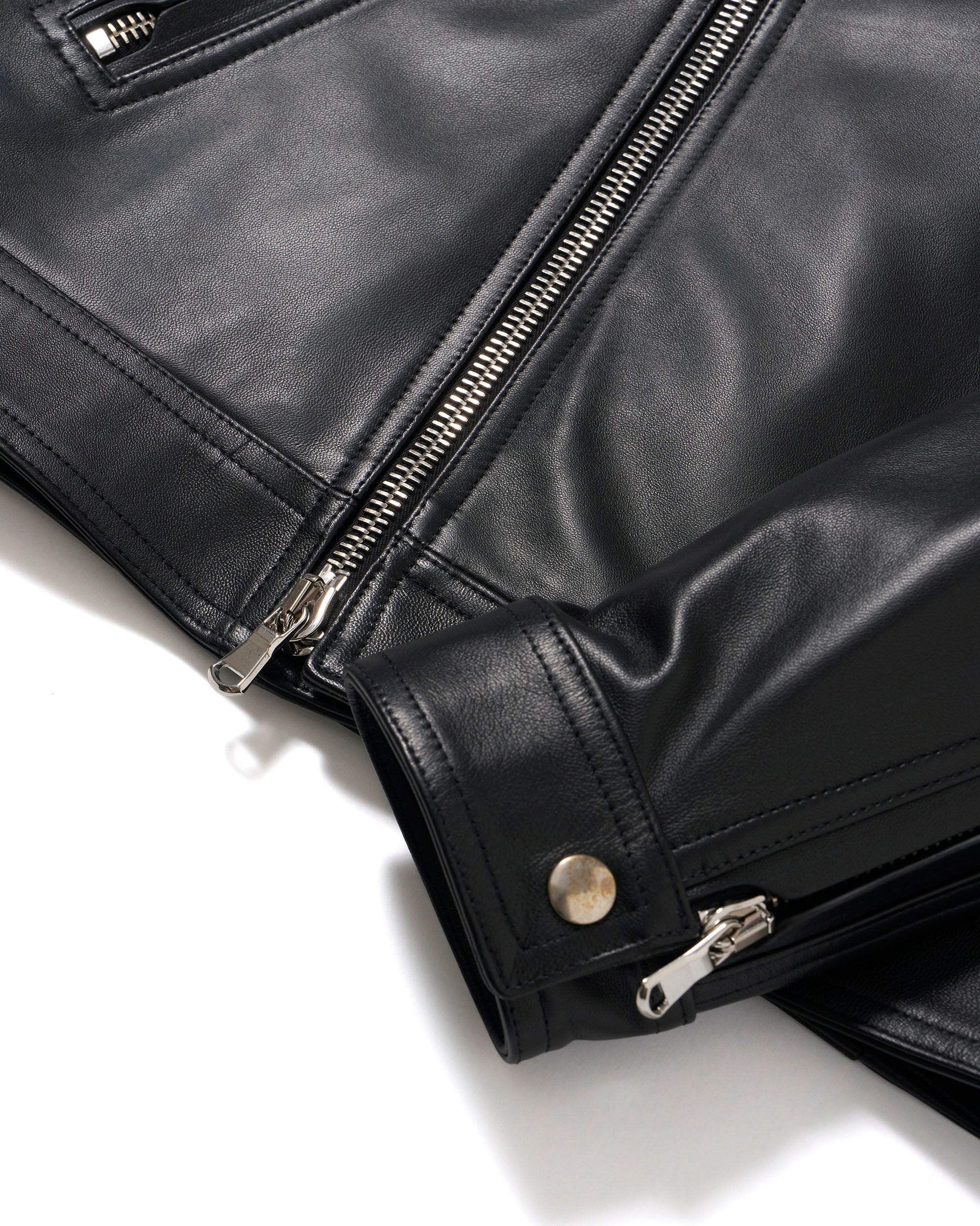 GABRIELE(ガブリエレ) シルバーZIP ナッパチェラータ ラムレザーダブルライダース / ブラック