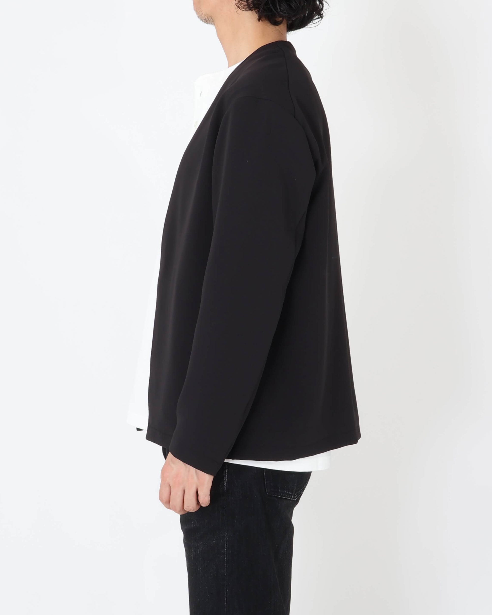 BL-IS-AS-0-001 ボタンレスCARDIGAN / ブラック