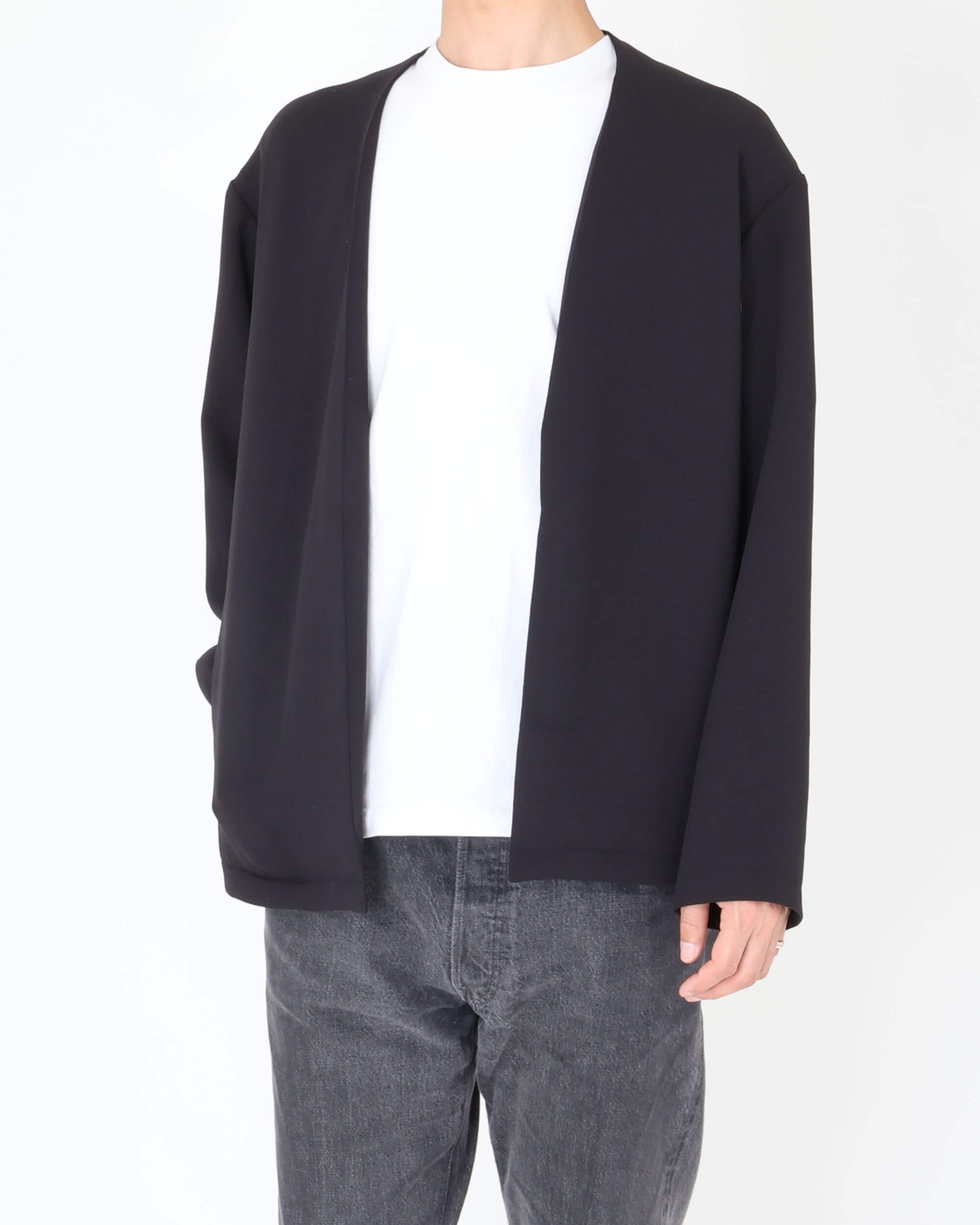 BL-IS-AS-0-001 CARDIGAN senza bottoni / nero