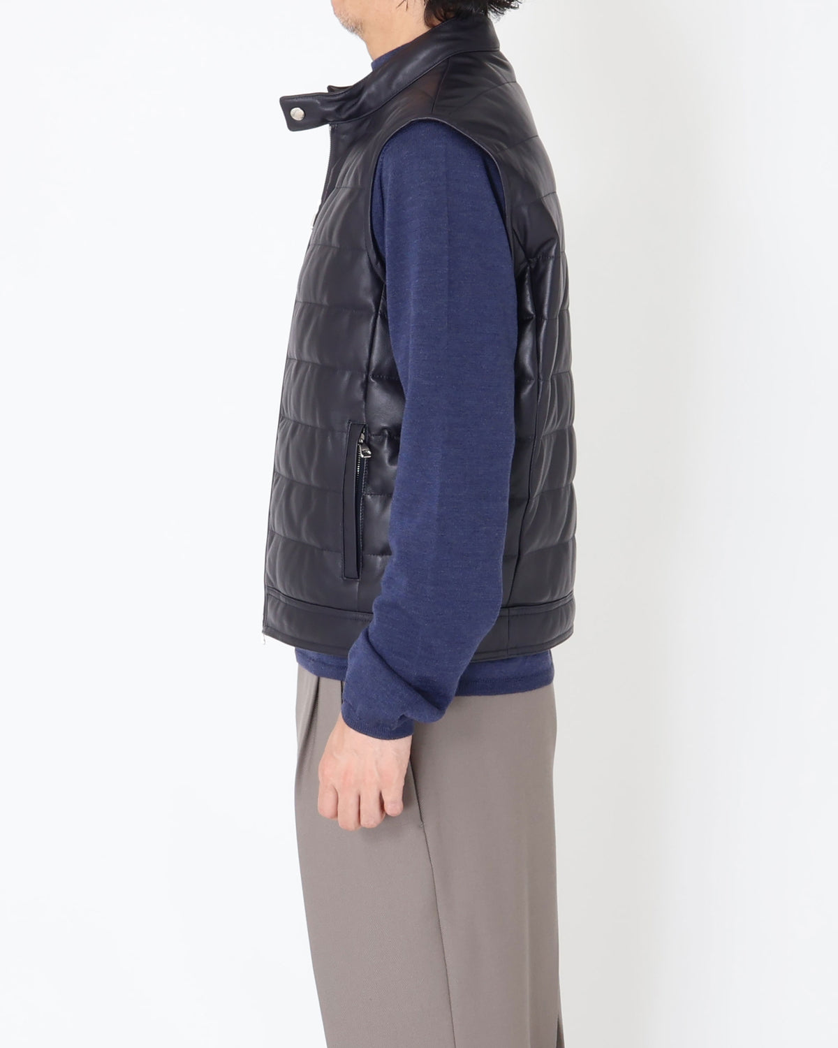 JURI D.VEST(ユリ ダウンベスト) シルバーZIP SPラムレザー / ダークネイビー