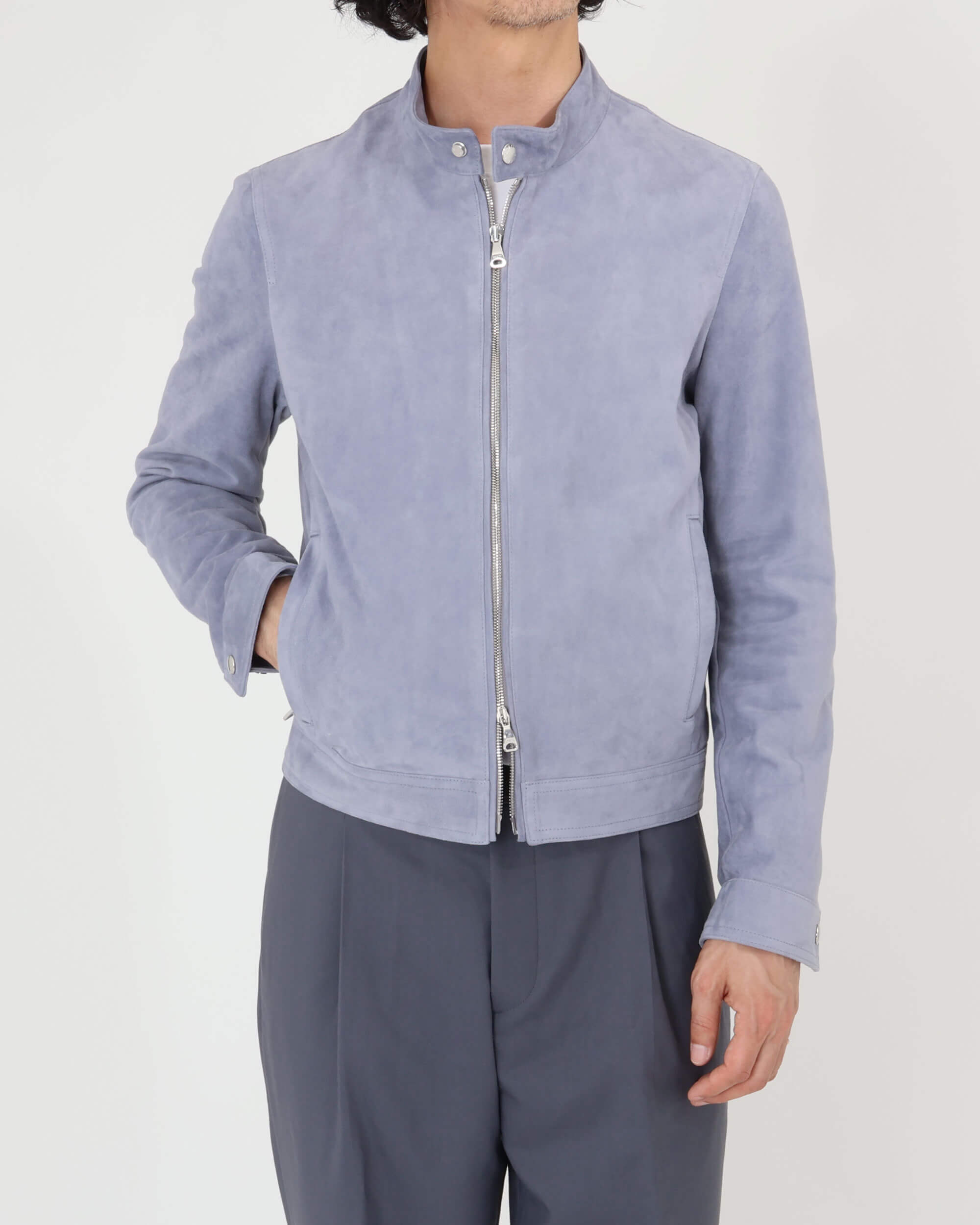 JURI SF（ユリ スフォデラータ） シルバーZIP ゴートスエード シングルライダース / ペールブルー
