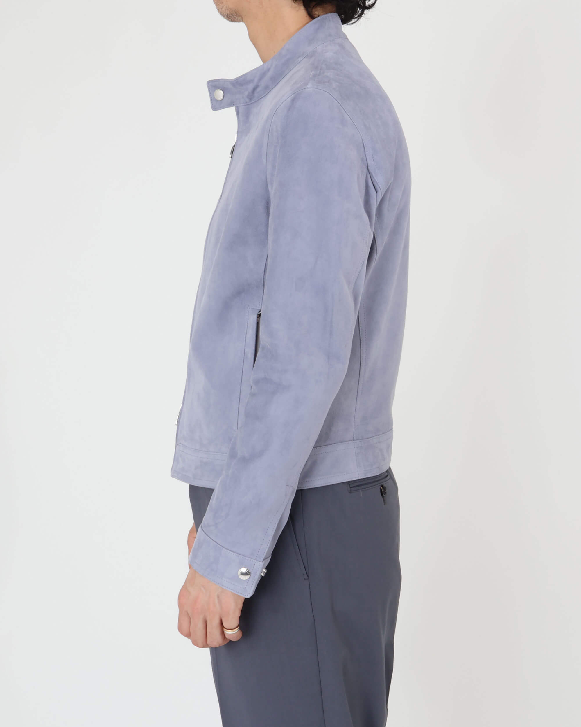 JURI SF（ユリ スフォデラータ） シルバーZIP ゴートスエード シングルライダース / ペールブルー