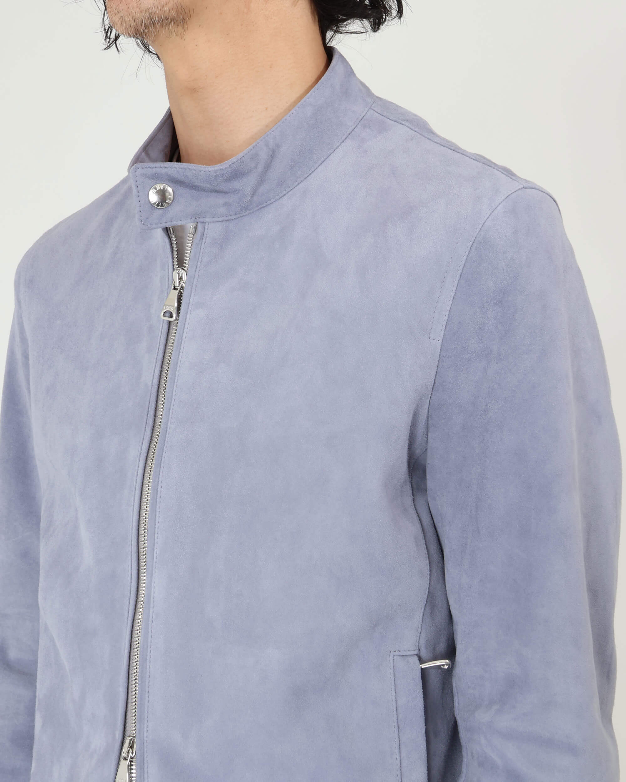 JURI SF（ユリ スフォデラータ） シルバーZIP ゴートスエード シングルライダース / ペールブルー