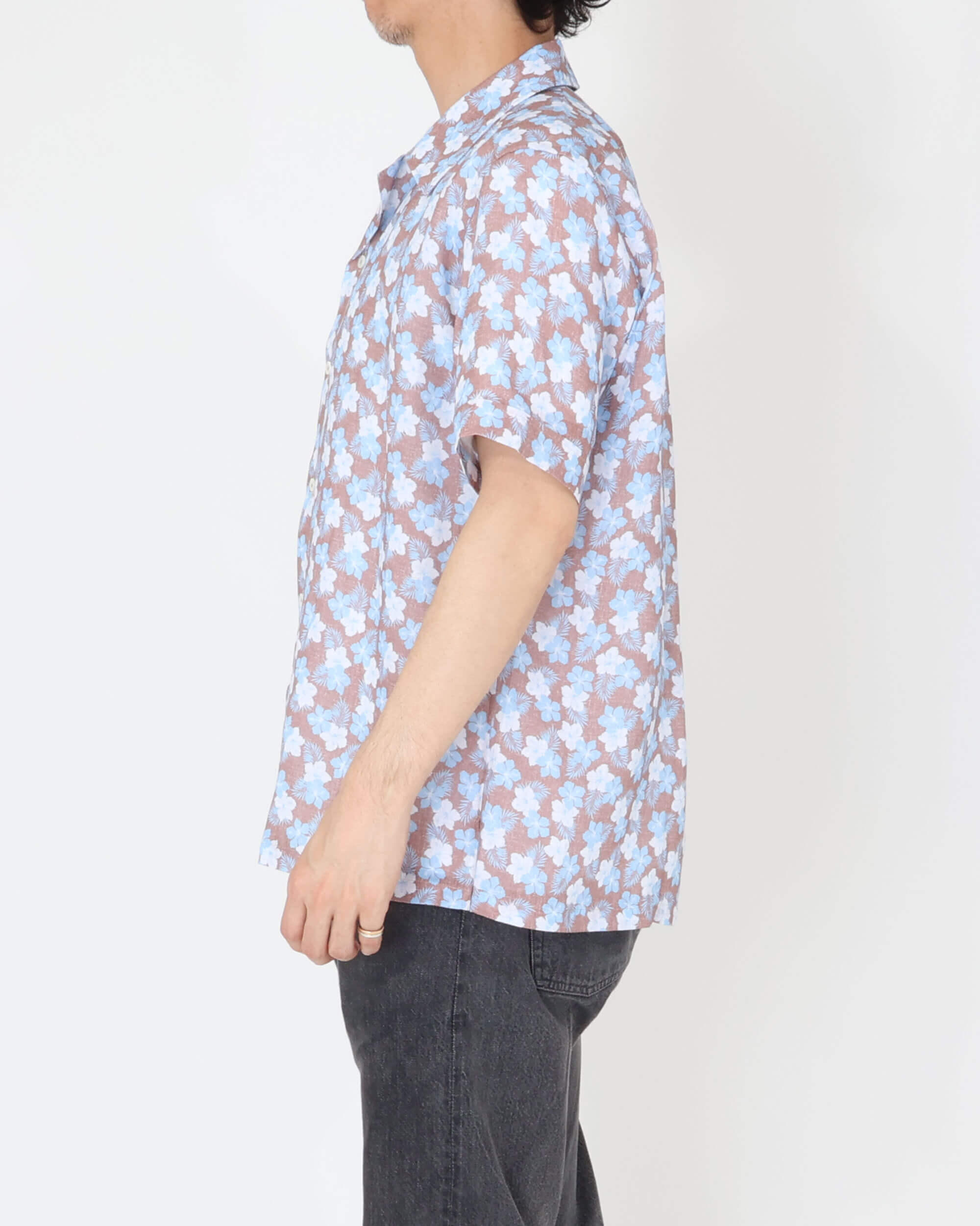 Camicia botanica a maniche corte in cotone con colletto aperto / HAWAII / Marrone