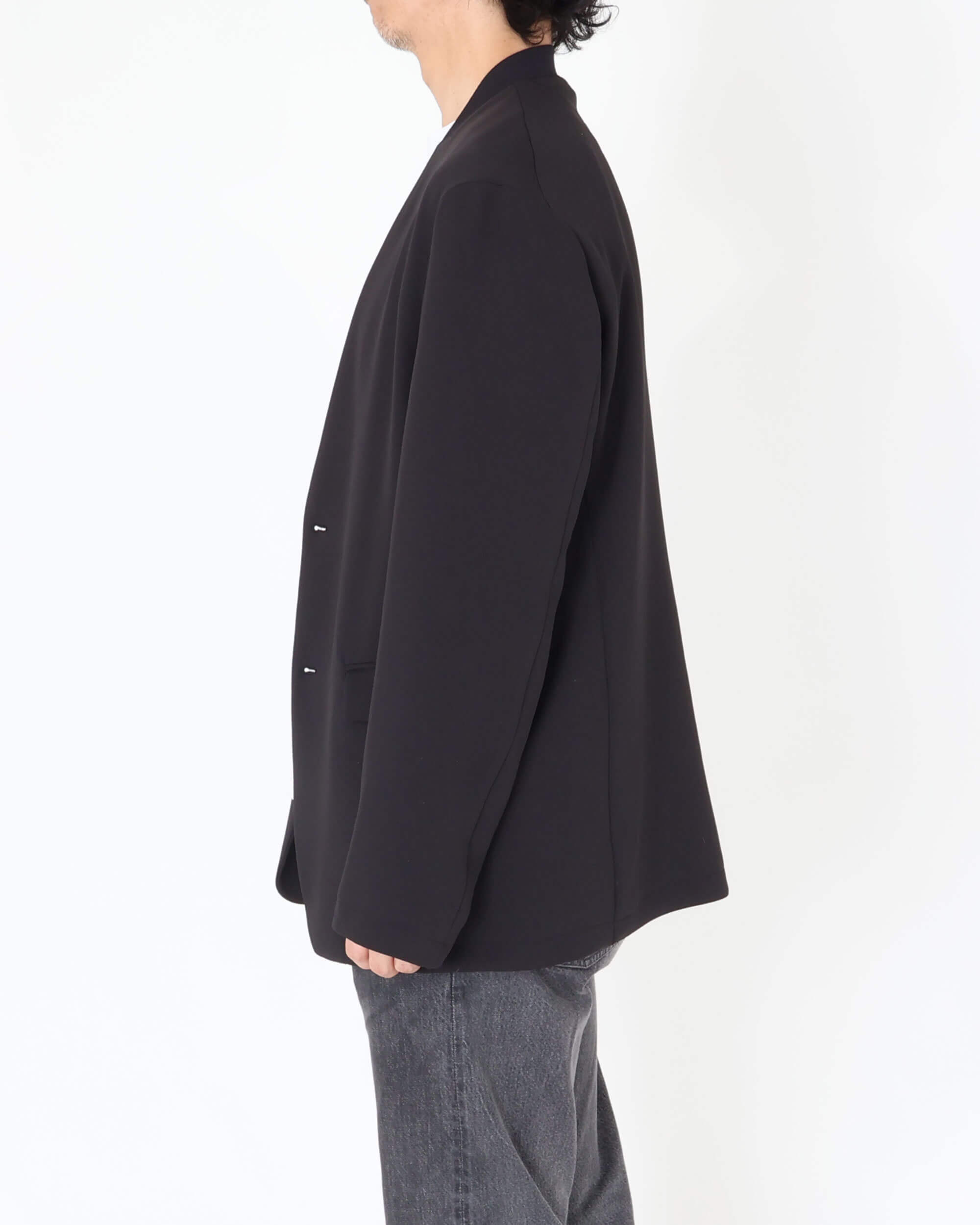 JA-IS-AS-0-004 Giacca sartoriale senza collo / Nero