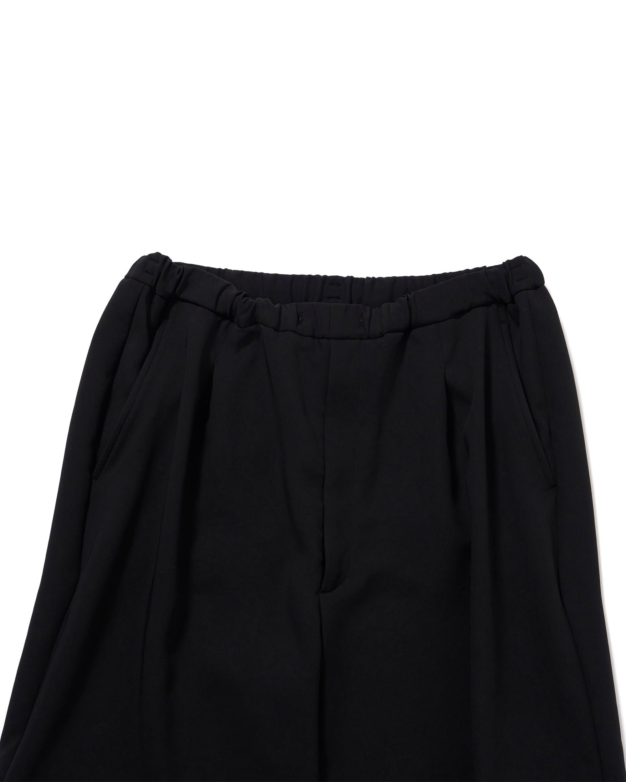 PA-IS-AS-0-005 Shorts con 1 piega / Nero