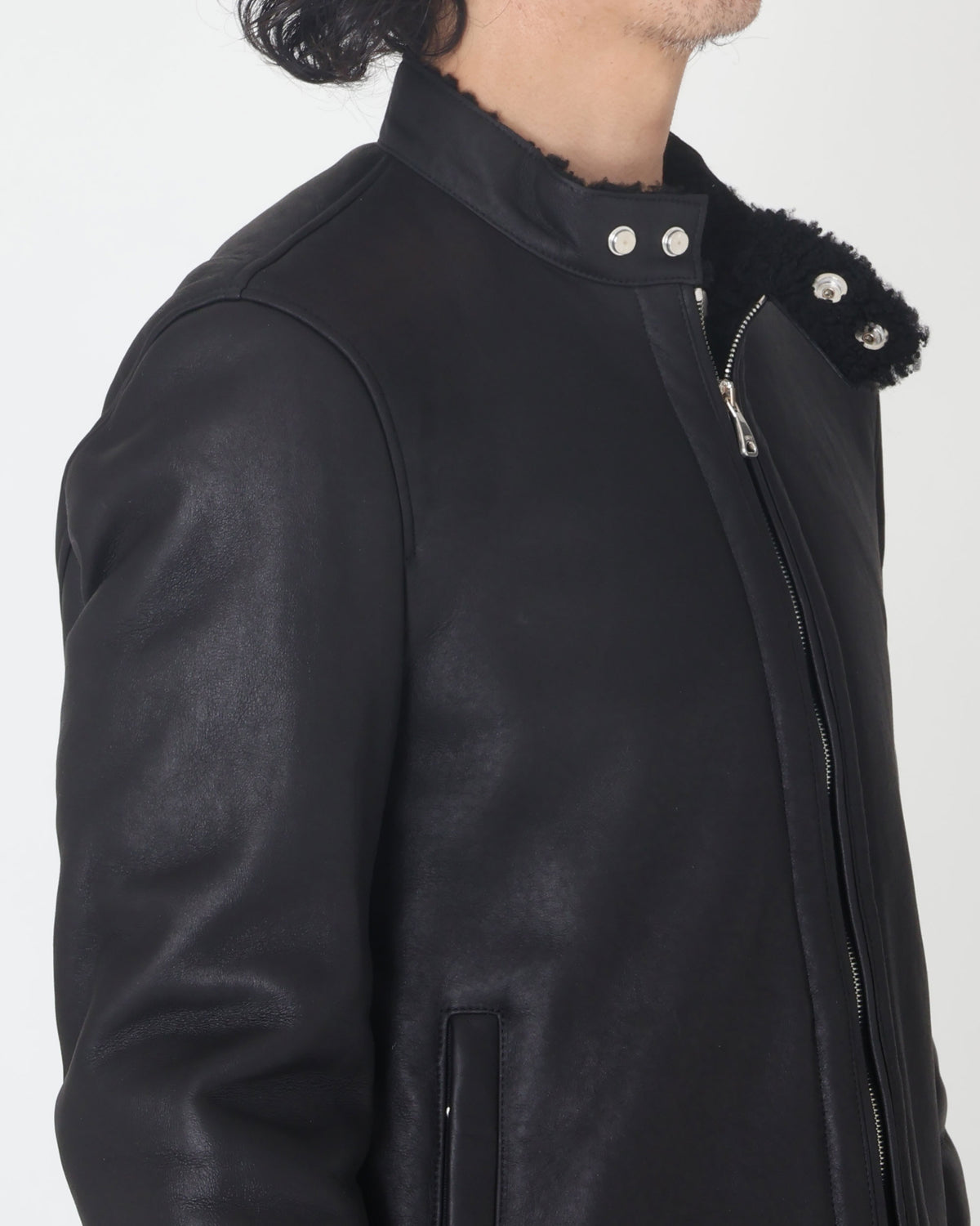 H MONTONE（アッカ モントーネ） シルバーZIP SPムートン シングルライダースジャケット / ブラック