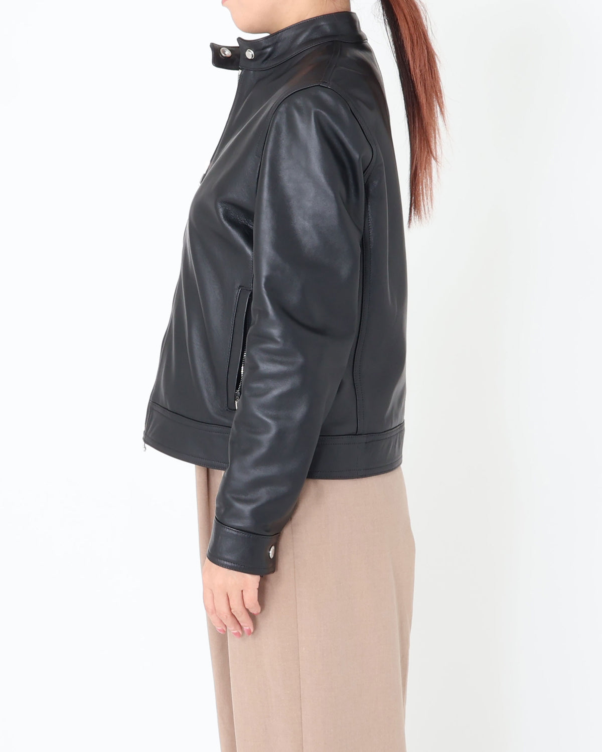 JURI DONNA (ユリ ドンナ) Giubbotto biker singolo in nappa cerata, pelle di agnello, con zip argento / Nero