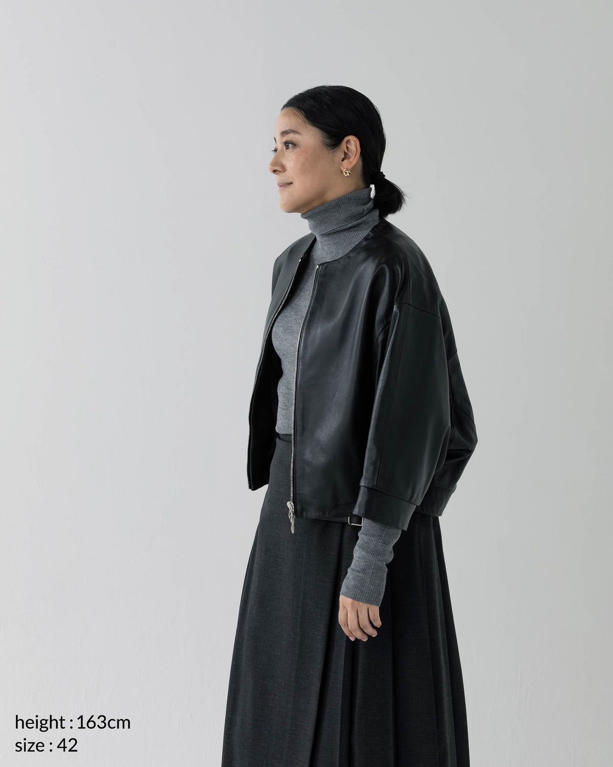 TILLY Silver Zip Nappacellata Lamb Leather Collarless Short Blouson / Black