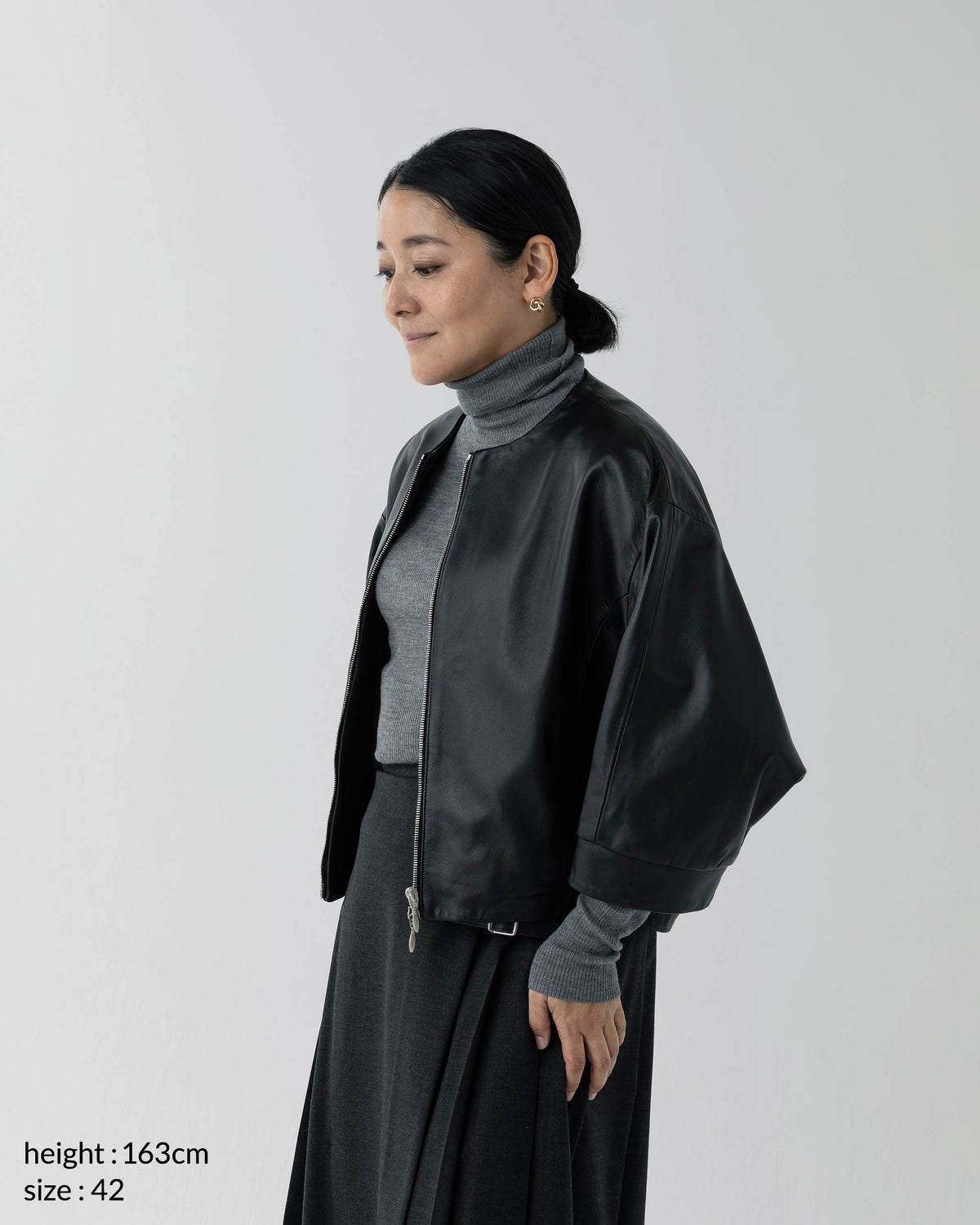TILLY Silver Zip Nappacellata Lamb Leather Collarless Short Blouson / Black