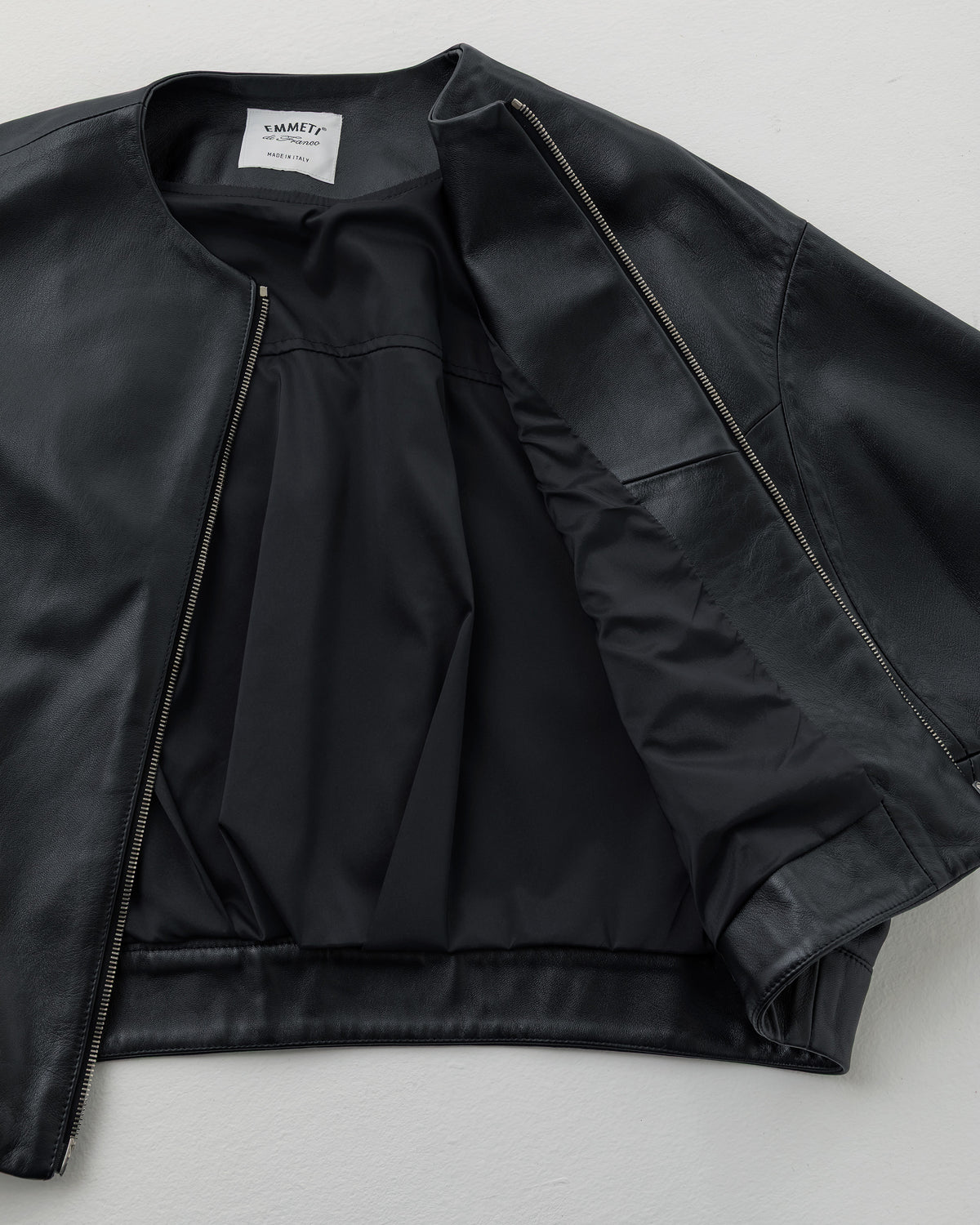 TILLY Silver Zip Nappacellata Lamb Leather Collarless Short Blouson / Black