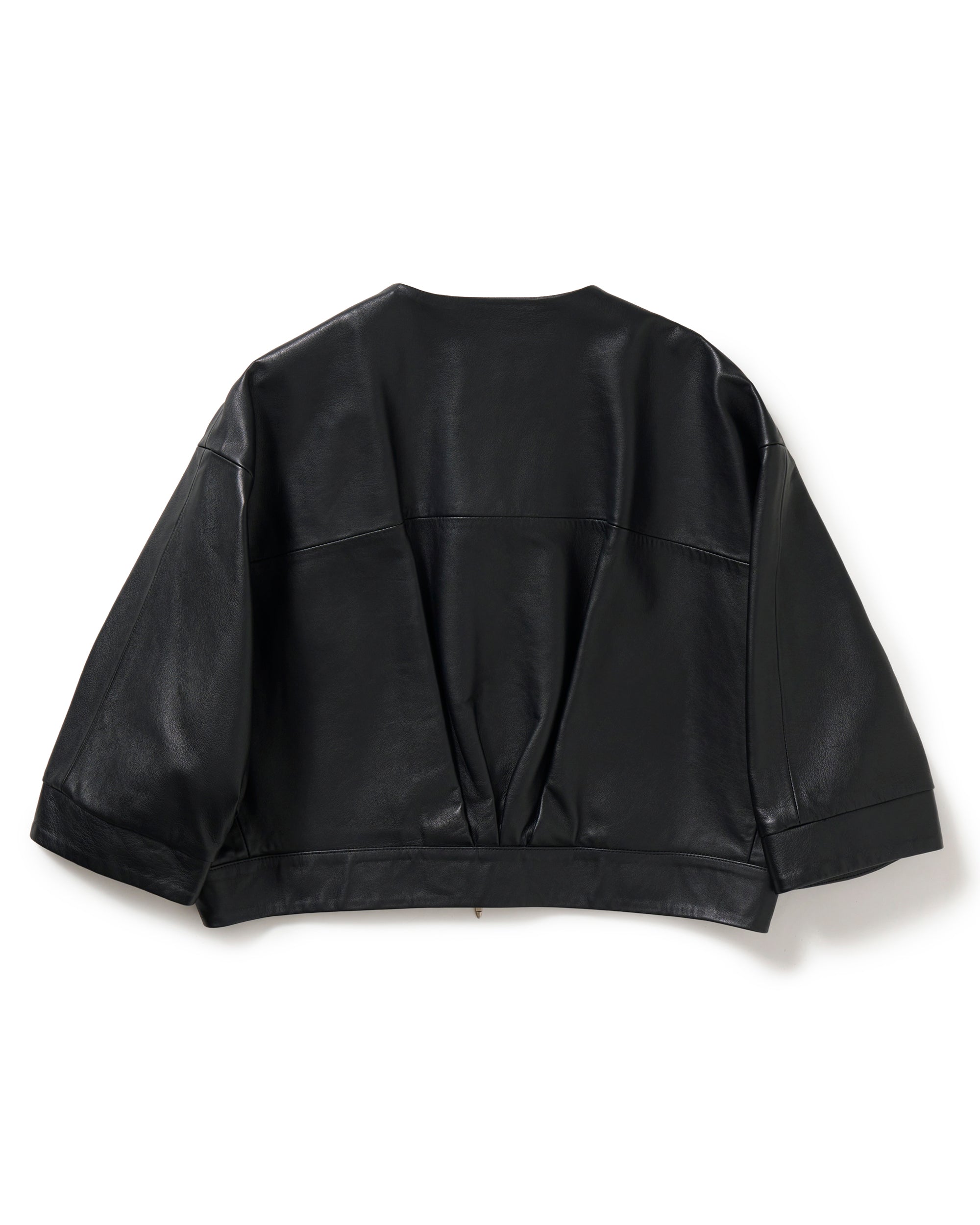 TILLY（ティリー） シルバーZIP　ナッパチェラータ ラムレザーノーカラーショートブルゾン / ブラック