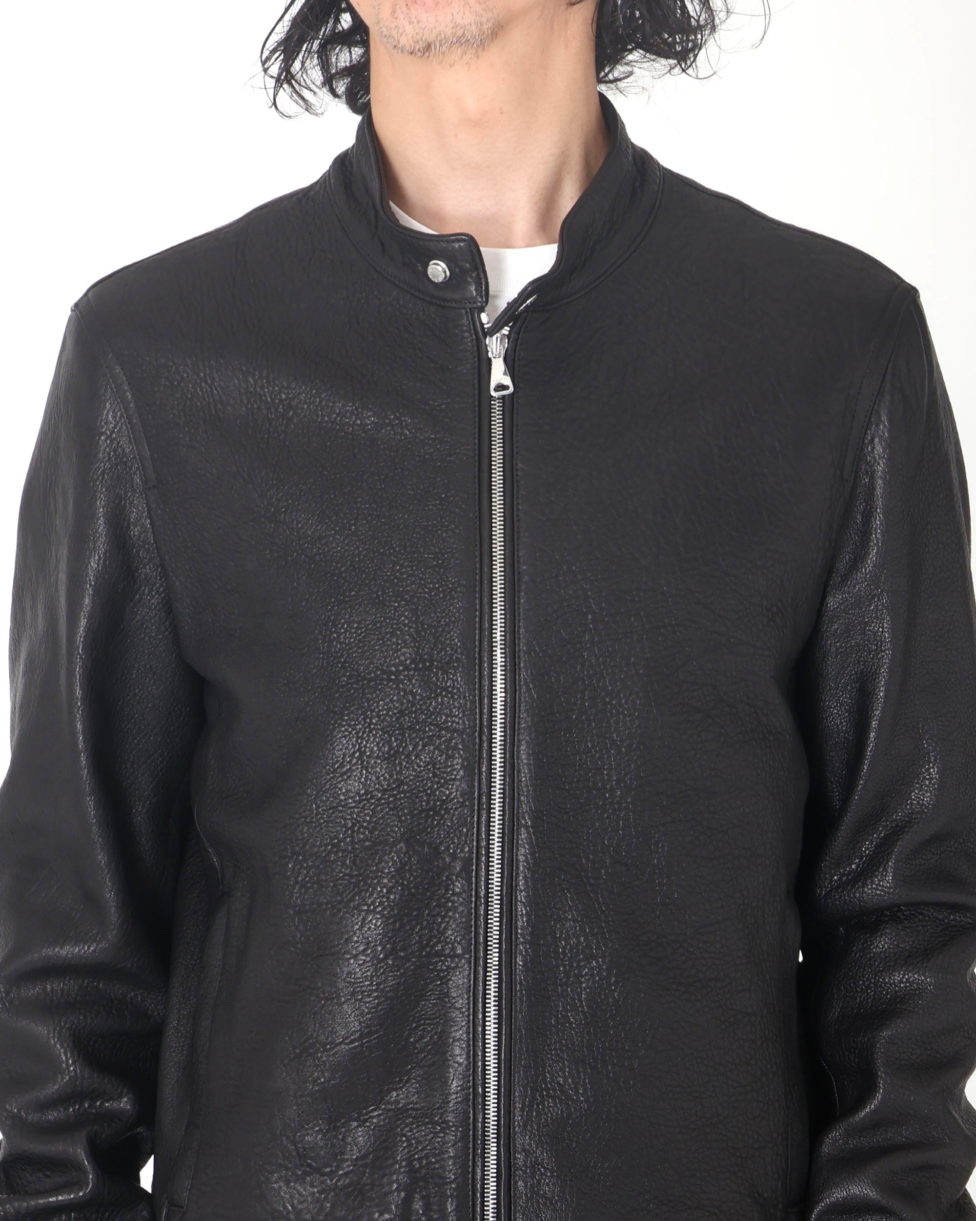 JURI (Yuri) Chiodo in pelle di agnello con zip argentata / Nero