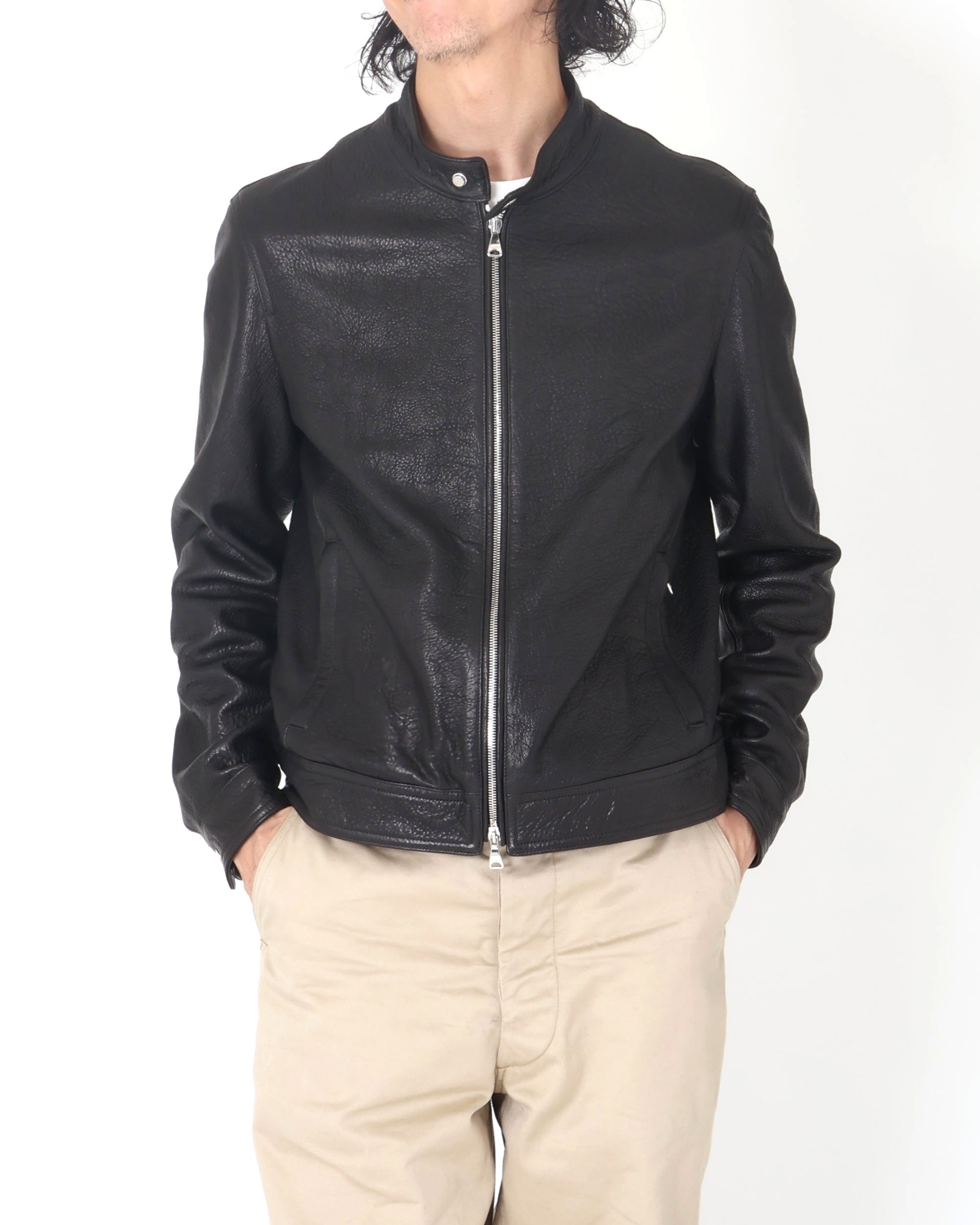 JURI (Yuri) Chiodo in pelle di agnello con zip argentata / Nero