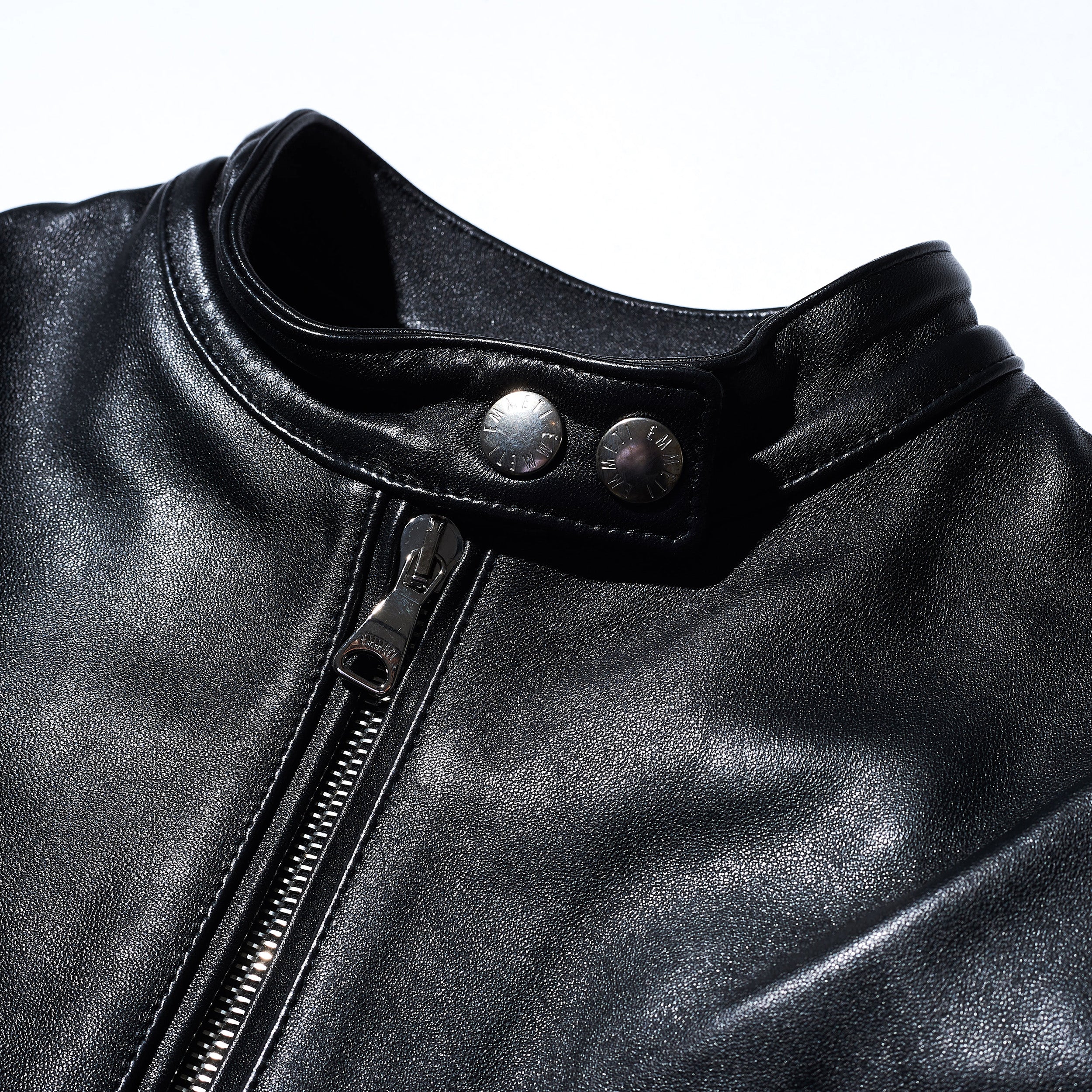 H DONNA（アッカドンナ）シルバーZIP ナッパチェラータ ラムレザーシングルライダース